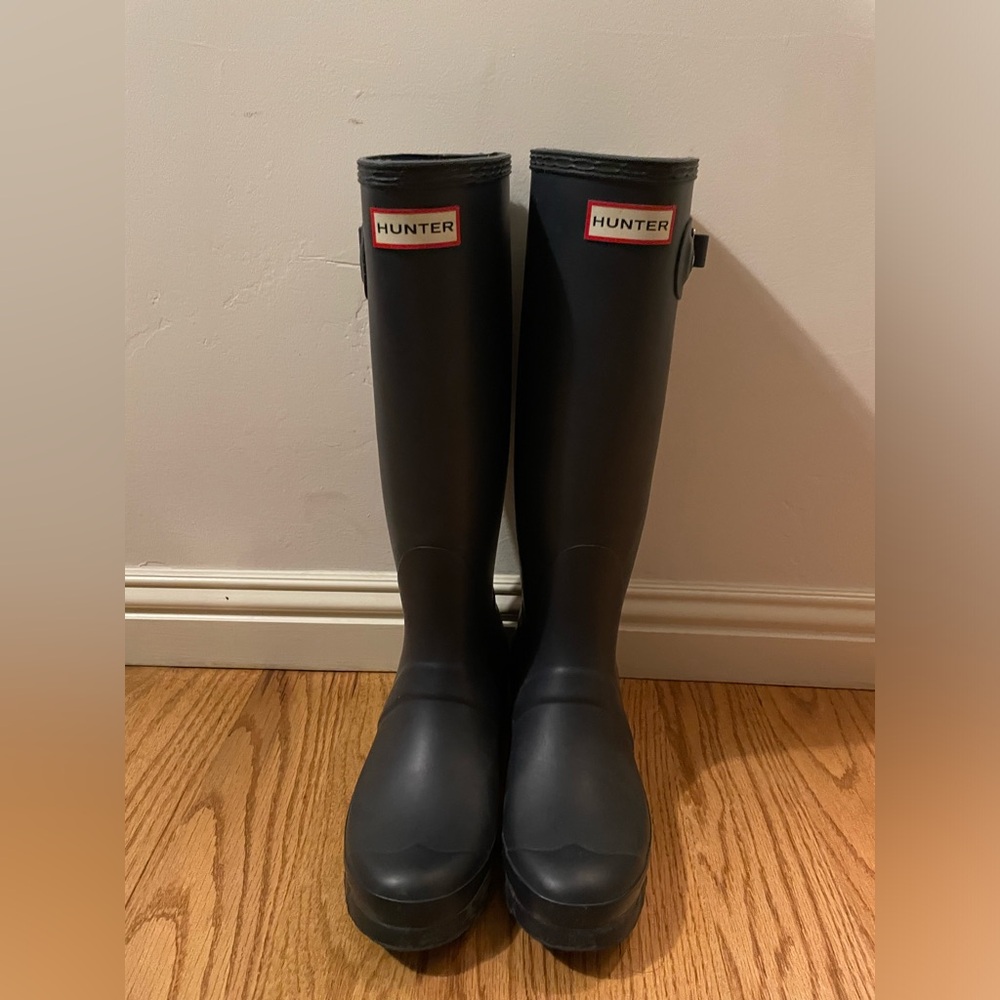 HUNTER womens Original Tall Wide Leg Rain Boots navy